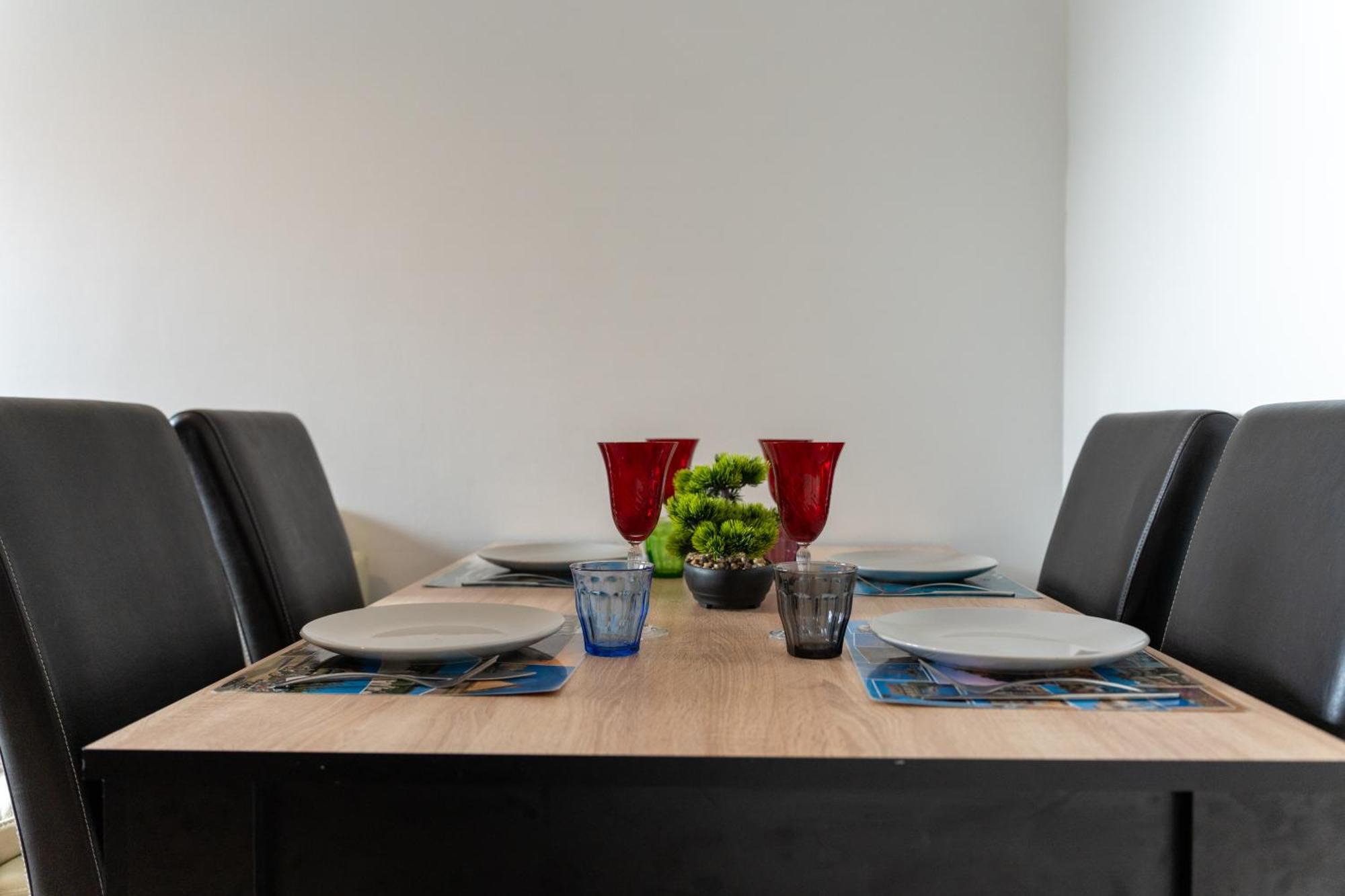 Grand Appartement Le Havre Esterno foto